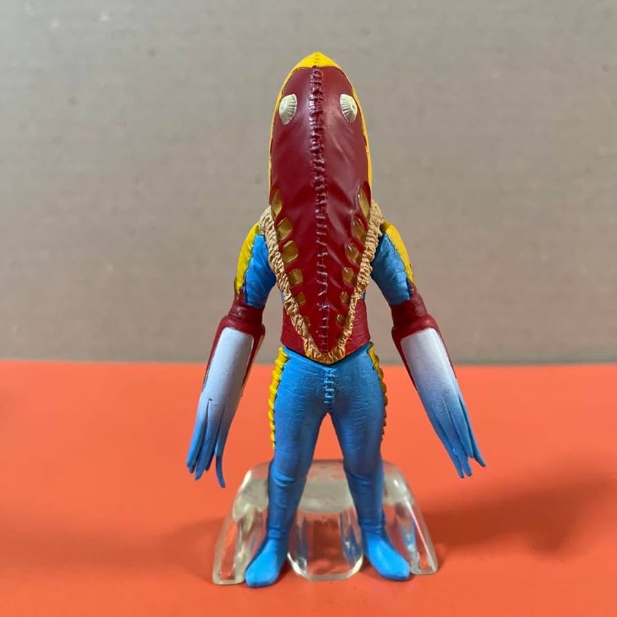Amazon.co.jp: ?? 854 キングジョー メトロン星人 狙われない街